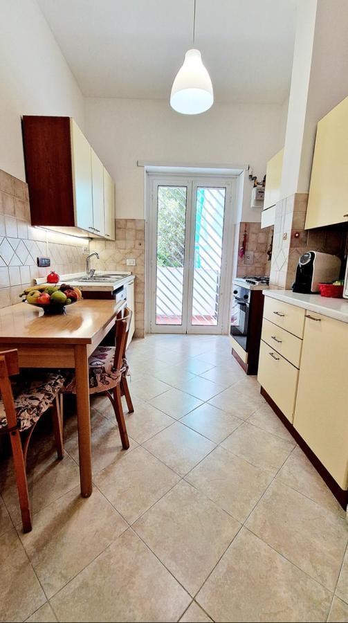 Giulia Home Apartment Metro Conca D'Doro Roma Екстериор снимка